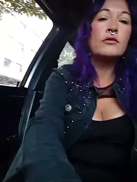 sophie banger online show from October 8, 3:42 pm