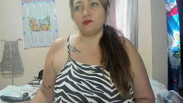 Paula-Harrison online show from April 25, 1:25 pm