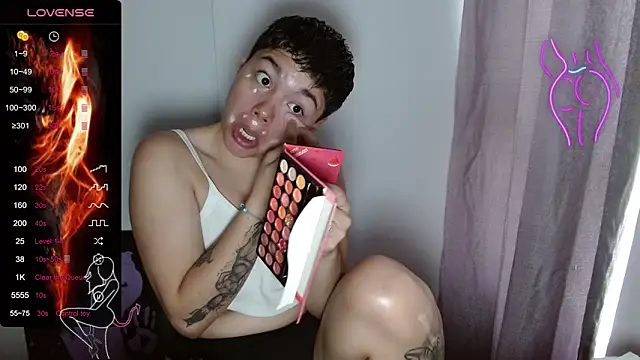 TRIXIE TANG28 online show from February 22, 2:30 pm