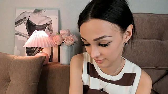 Snapshot of Jessie_meow chatting on March 5, 2:45 pm Jessie meow online show from March 5, 2:45 pm