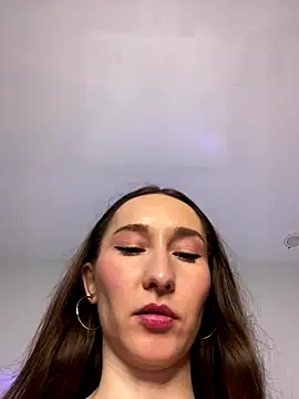 cutte dora online show from November 19, 1:55 pm