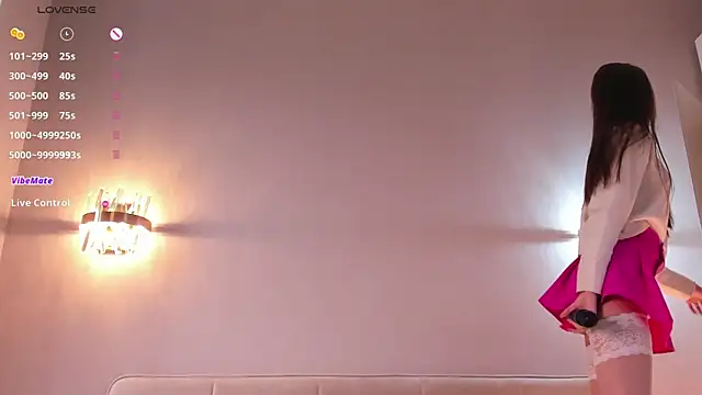 PetraBawden online show from October 23, 8:35 am