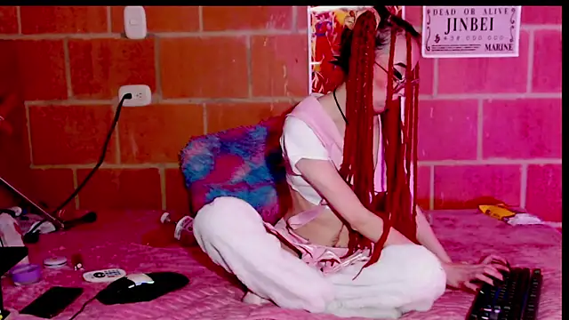 Yennastone online show from March 25, 1:33 am