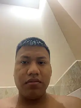 alejooxhot online show from June 16, 1:36 pm