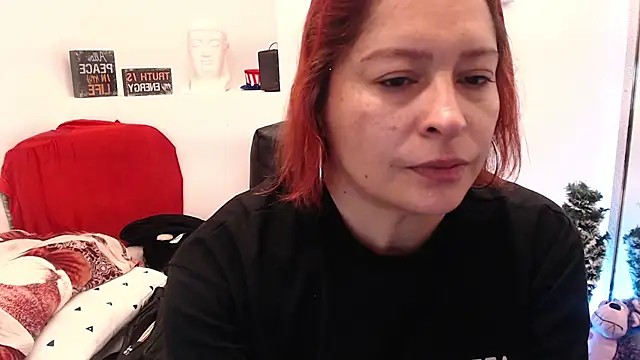 eva twiss online show from February 7, 12:09 pm