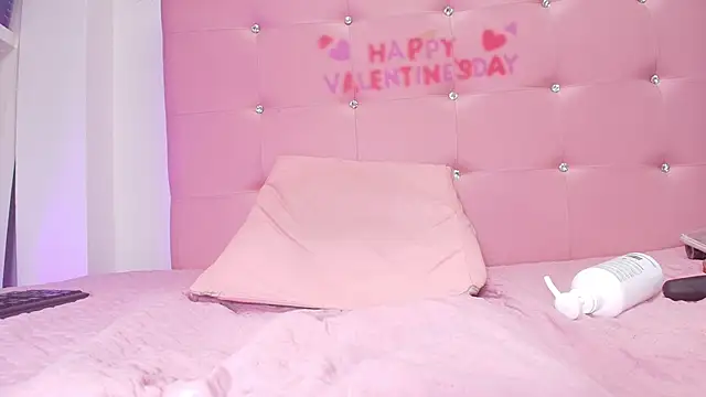 Snapshot of kata_hazel chatting on March 11, 10:09 pm kata hazel online show from March 11, 10:09 pm
