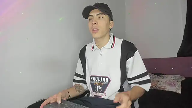 HeellBoy  online show from May 7, 6:30 am