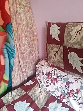 Snapshot of samitasharma chatting on February 21, 6:03 am samitasharma online show from February 21, 6:03 am