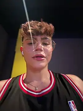 PRINCE STEV online show from March 3, 11:21 pm