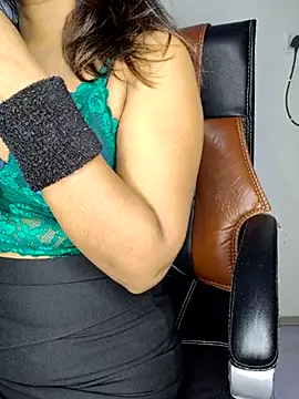 Black-Pearll online show from February 28, 4:31 pm