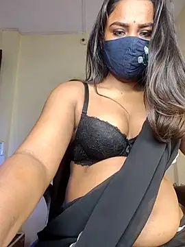 Black-Pearll online show from February 11, 4:39 am