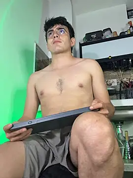 nolan twink1 online show from January 16, 5:33 am