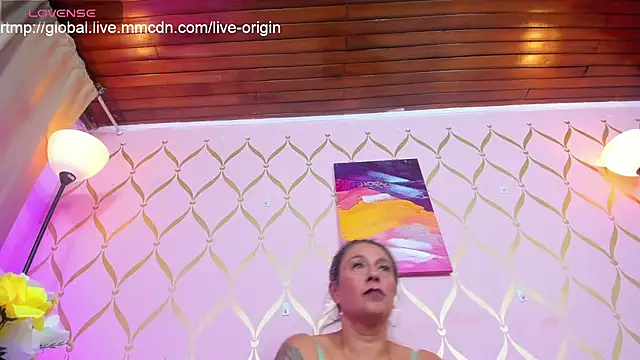 Snapshot of ladylians chatting on December 7, 12:30 am ladylians online show from December 7, 12:30 am