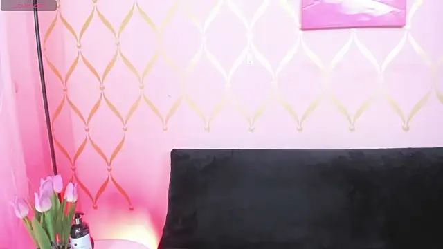 Snapshot of ladylians chatting on January 8, 9:12 pm ladylians online show from January 8, 9:12 pm