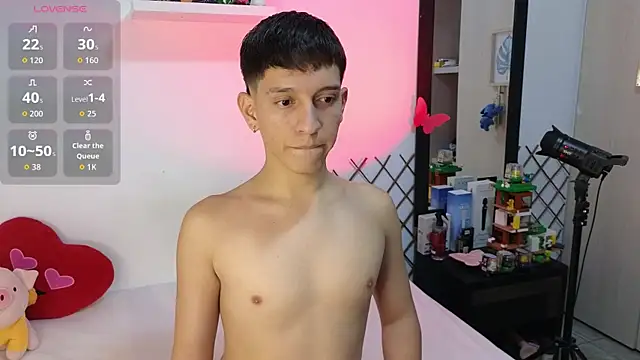 milky  boy  online show from December 2, 4:40 am