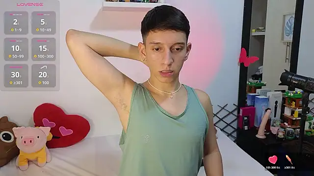 milky  boy  online show from February 21, 5:52 am