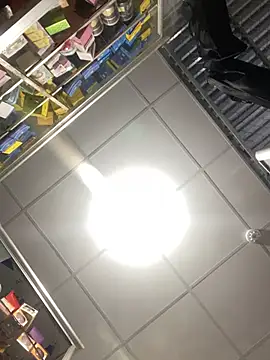 Snapshot of Cesywet chatting on February 27, 9:54 am Cesywet online show from February 27, 9:54 am