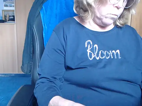  sunshine   online show from April 5, 4:48 pm