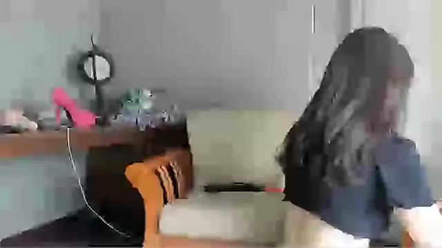 Snapshot of mali_haier chatting on December 10, 9:33 am mali haier online show from December 10, 9:33 am