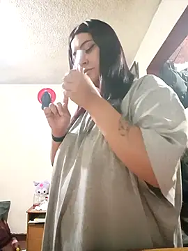 CORALINE GREYM online show from November 3, 5:42 am