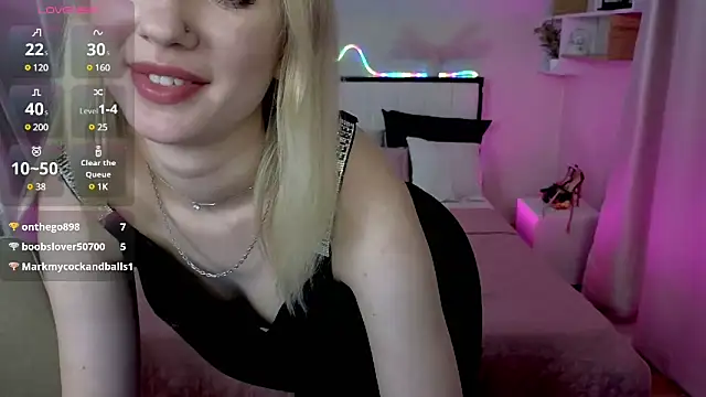 SashaBrooks online show from February 7, 12:20 am