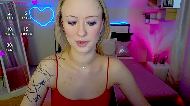 SashaBrooks online show from March 3, 2:01 pm