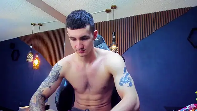 JacksonOlsenn online show from March 16, 4:23 pm