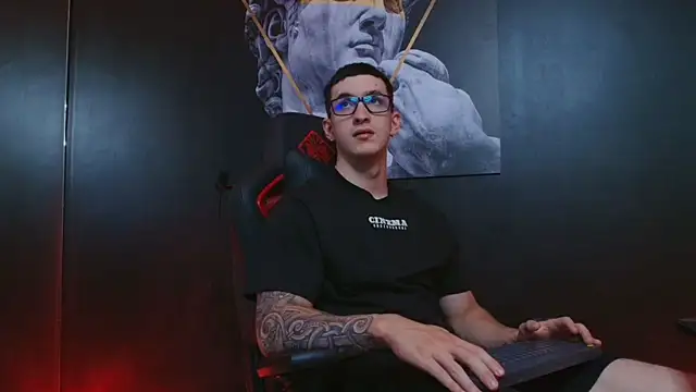 JacksonOlsenn online show from September 11, 9:15 pm