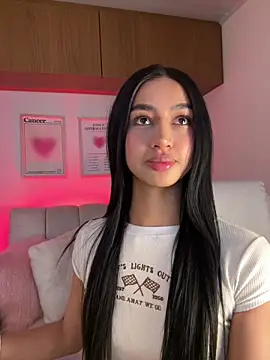 maddy bronw  online show from September 10, 10:54 pm