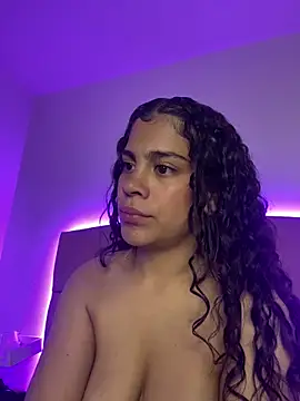 NINA 18 YEARS online show from March 8, 1:50 am