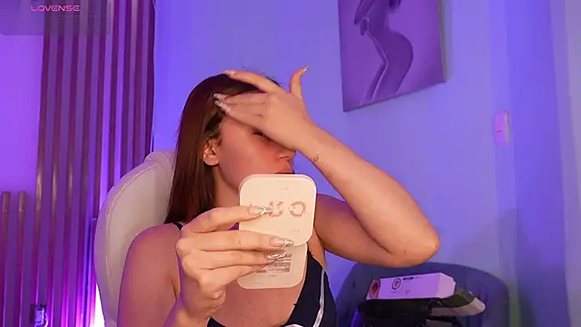 TinaJonnes  online show from December 20, 7:04 am