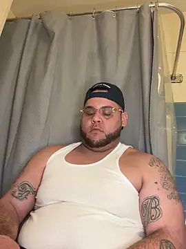 Snapshot of fatboyjayohh126 chatting on February 27, 10:53 pm fatboyjayohh126 online show from February 27, 10:53 pm