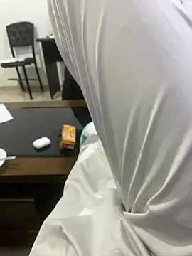 alex-riadh online show from January 12, 7:21 pm