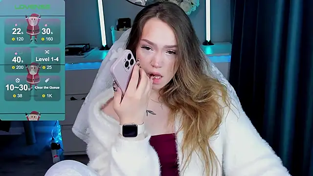 Snapshot of Evia_r0se chatting on December 14, 2:33 pm Evia r0se online show from December 14, 2:33 pm