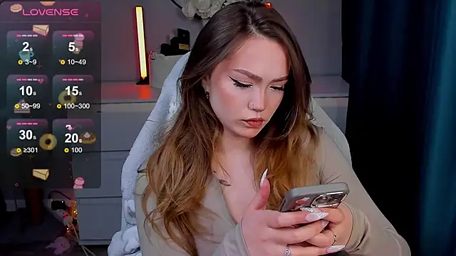 Snapshot of Evia_r0se chatting on January 15, 10:09 am Evia r0se online show from January 15, 10:09 am