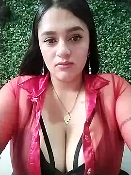 hanna-a online show from January 3, 3:01 pm