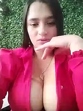 hanna-a online show from January 15, 3:07 pm