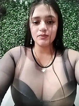 hanna-a online show from February 12, 3:05 pm