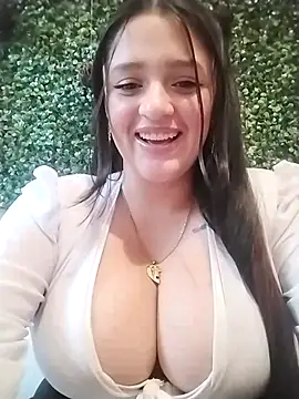 hanna-a online show from March 5, 3:40 pm