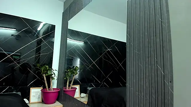 ronnie 7777 online show from March 15, 11:50 pm