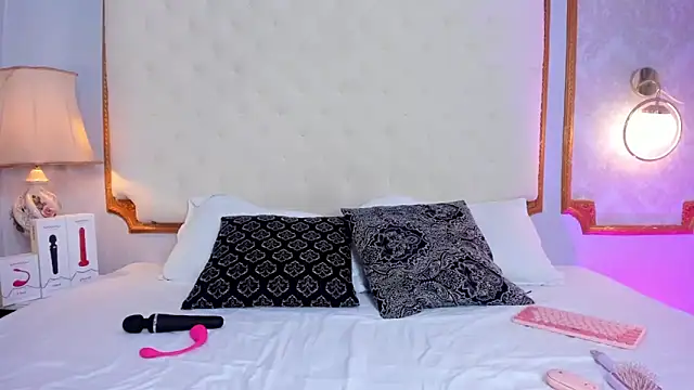 amy nicolee online show from March 19, 7:38 pm