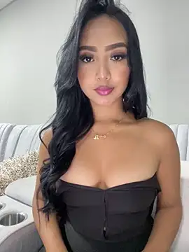 SOPHIACANDY19  online show from March 20, 11:56 pm