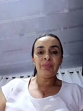 Samantha Sullivan  online show from July 6, 2:41 am