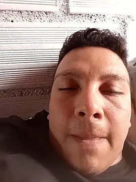 Yolo0722 online show from January 15, 6:11 pm