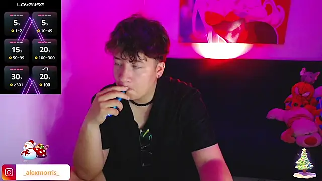 Snapshot of _AlexMorris chatting on December 18, 4:09 am AlexMorris online show from December 18, 4:09 am