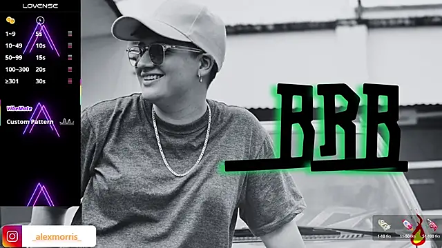 Snapshot of _AlexMorris chatting on October 10, 4:44 am AlexMorris online show from October 10, 4:44 am