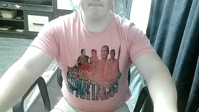 Snapshot of gamblingbum chatting on February 23, 9:23 pm gamblingbum online show from February 23, 9:23 pm