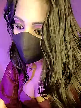 Snapshot of Sexy_eye-19 chatting on December 4, 11:41 am Sexy eye-19 online show from December 4, 11:41 am