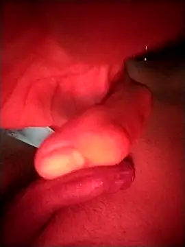 Snapshot of tix4354 chatting on October 29, 1:13 pm tix4354 online show from October 29, 1:13 pm