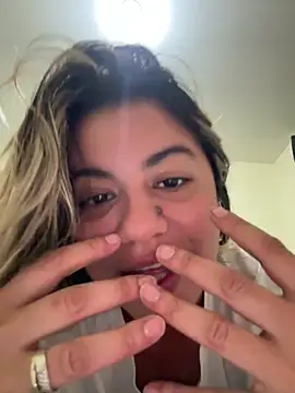 Snapshot of Candy_sr chatting on February 27, 5:29 am Candy sr online show from February 27, 5:29 am